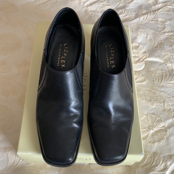 LizFlex Liz Clairborne Heels - Picture 4 of 17